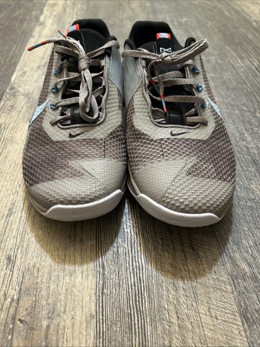 Nike metcon amp enigma stone - metcon,
